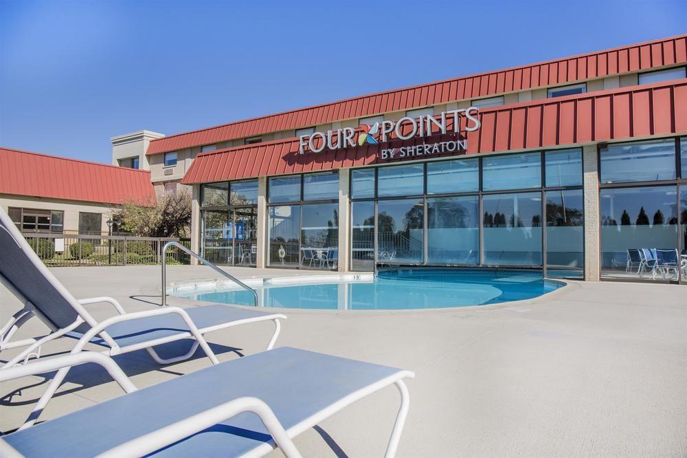 Quality Inn Lexington -Horse Park Bagian luar foto