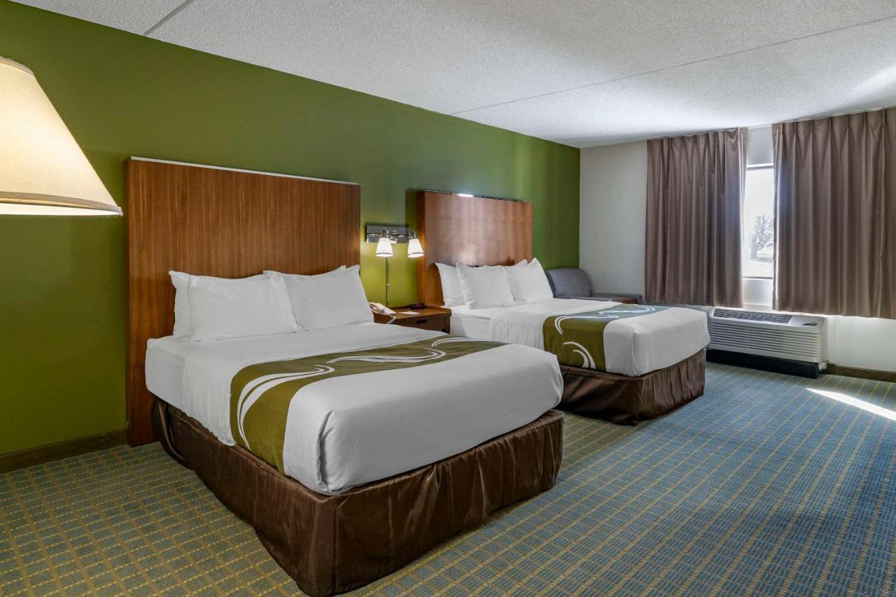 Quality Inn Lexington -Horse Park Bagian luar foto