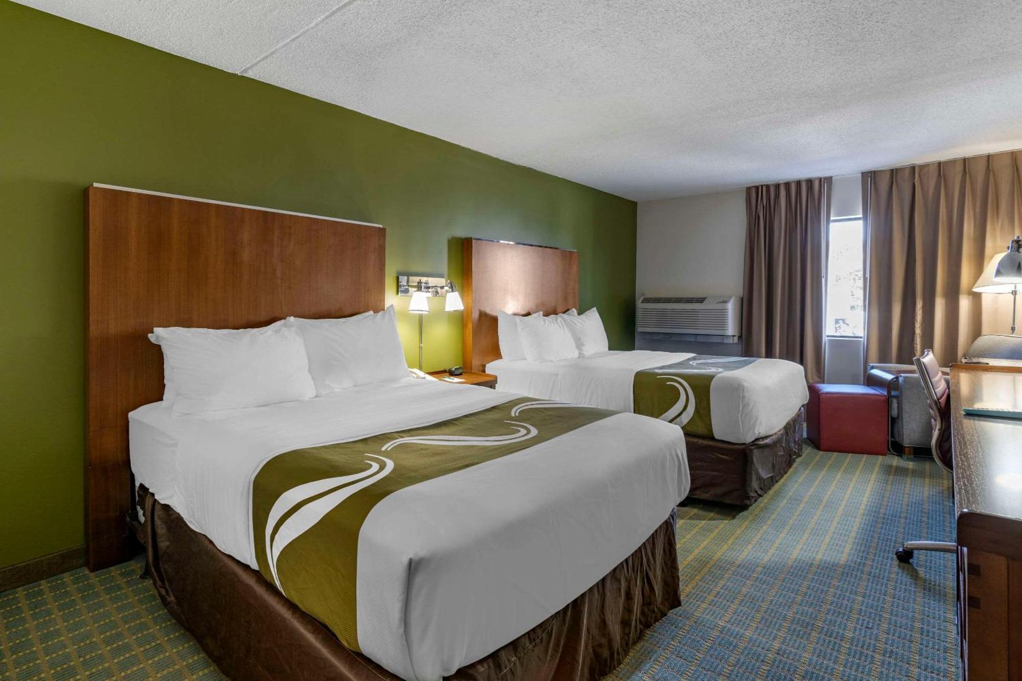 Quality Inn Lexington -Horse Park Bagian luar foto